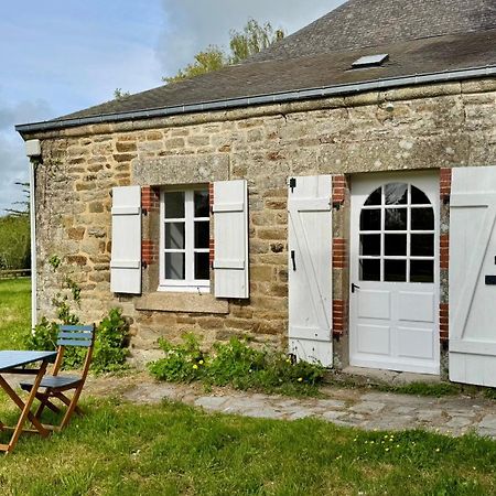Gite De Couple Cosy Avec Vue Sur Chateau Tremohar - Golfe Du Morbihan, 20 Min De Vannes Berric Exterior photo